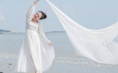 3是不是欠C很久了H